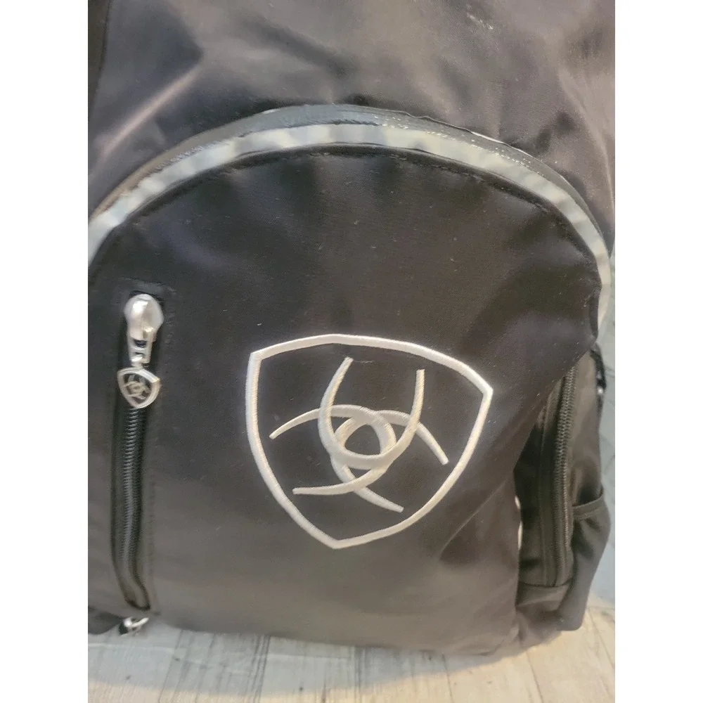 Ariat Ring Backpack Black Zip Closure, Zipper Pockets Unisex Adults